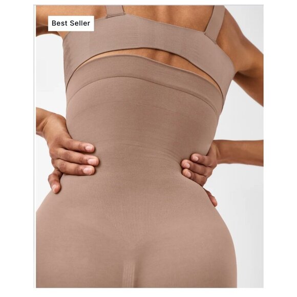 New SPANX Higher Power Short XL in Cafe Ua Lait - Picture 5 of 9